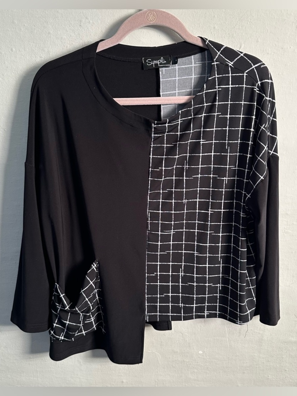 Sympli Asymmetrical Geometric Swing Top